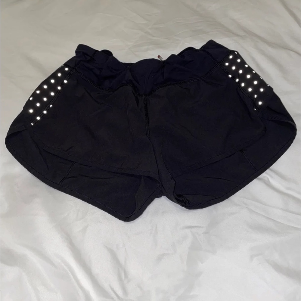Lululemon Speed Up shorts